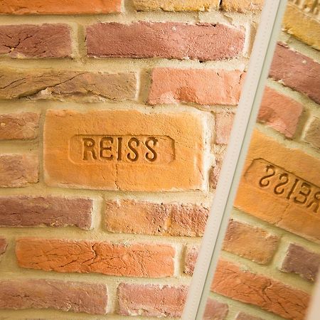 Біля Медичного Університету На Вулиці Кониського 5 Бічна Личаківської Lviv Exterior foto